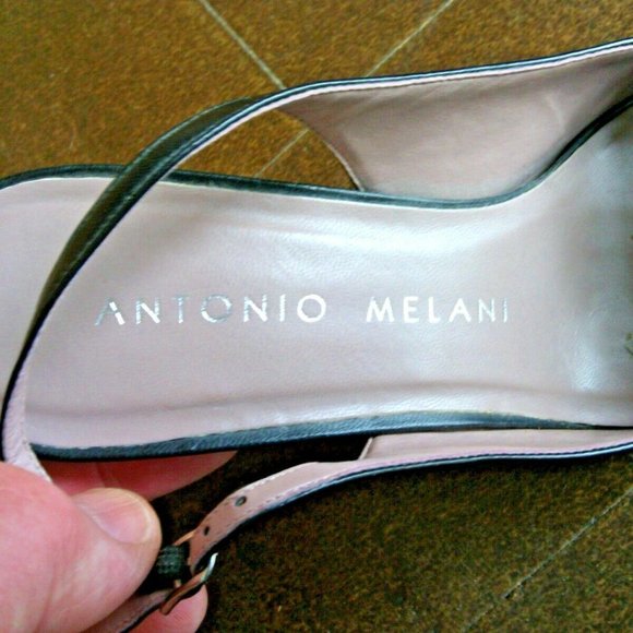 Antonio Melani Women's Glove Fit Black Leather Square Toe Ankle Strap Heels Bows - Picture 4 of 16